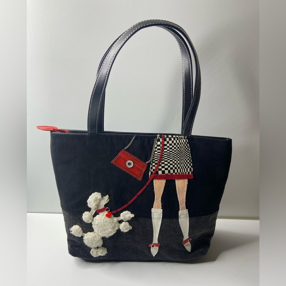 Stylish Black and Red Shoulder Bag